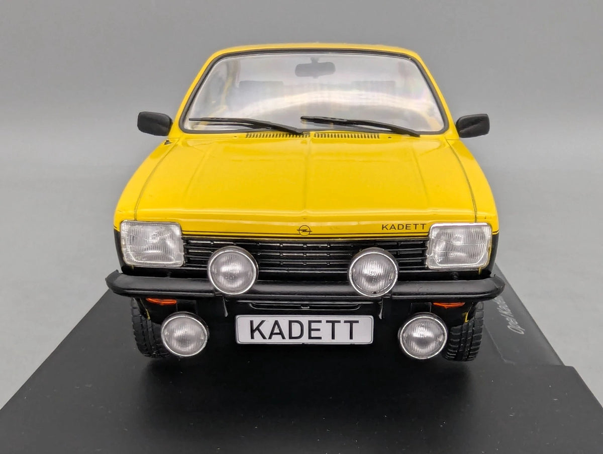 Modellautos 1:18 MCG Modelcar Group 18190 Opel Kadett C Coupe GT/E Yell Blck OVP