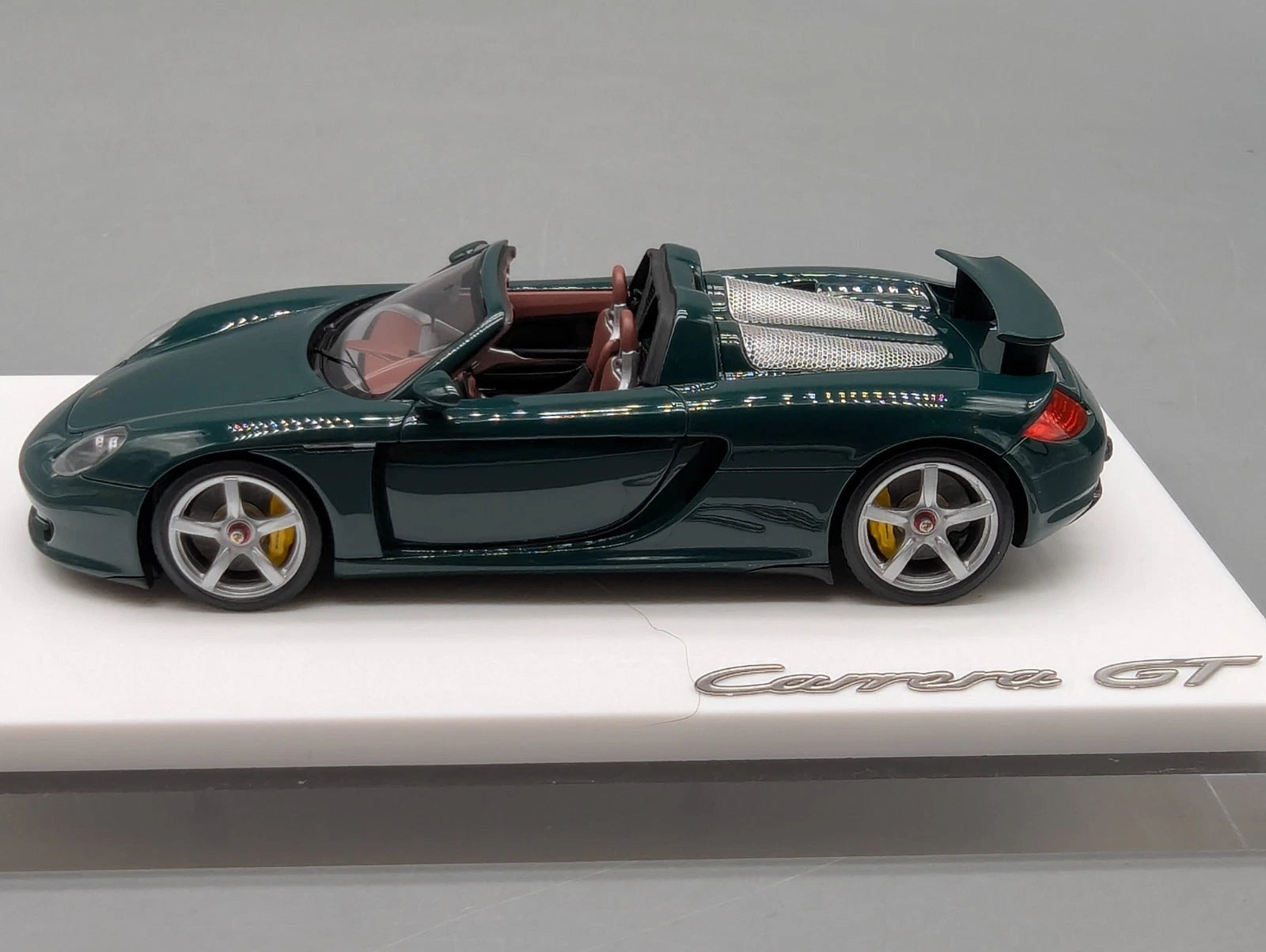 Eidolon Make Up 1:43 Porsche Carrera GT 2004 Rear Wing Up Ltd 70/80 Stck mit OVP