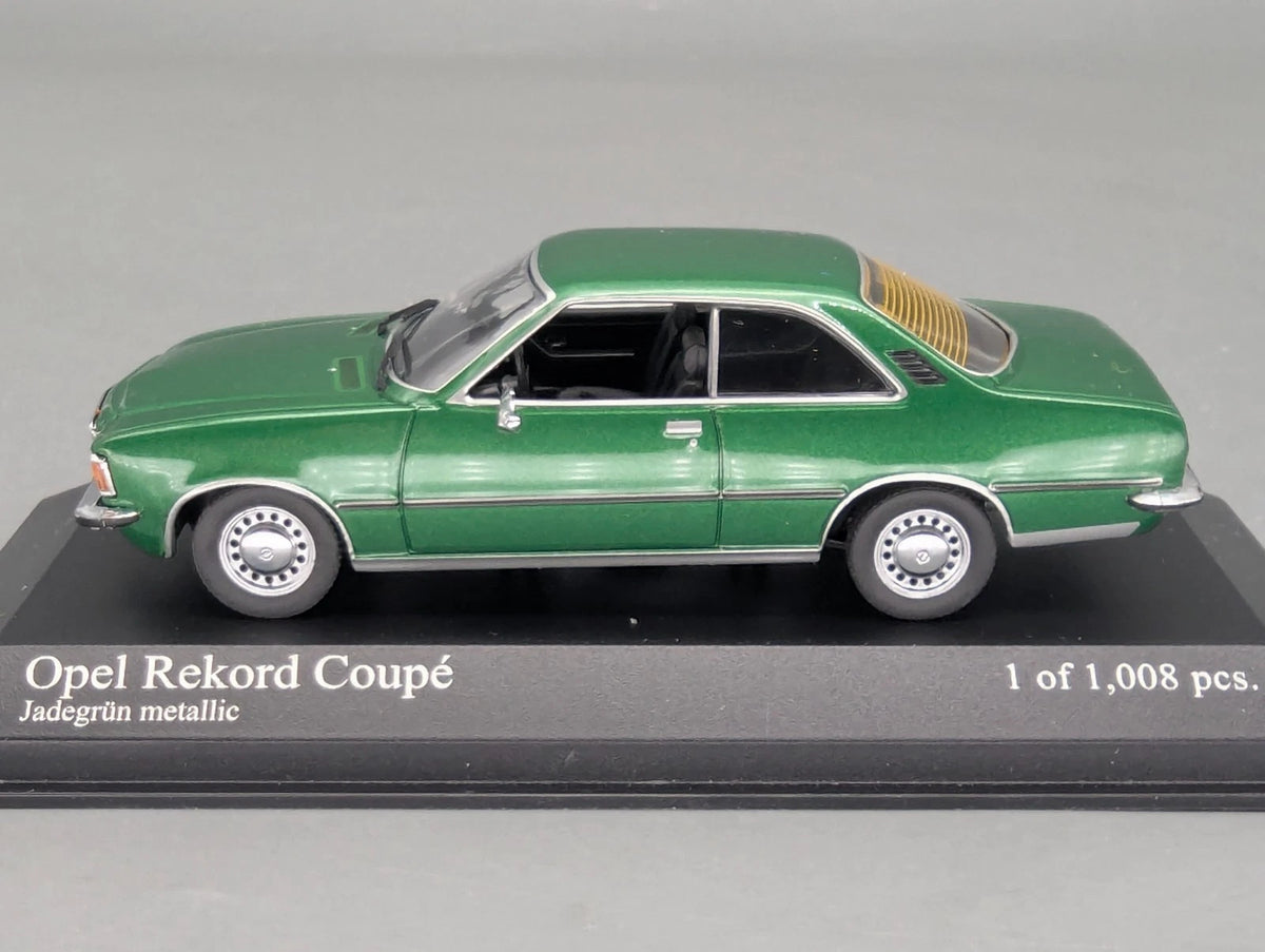 Modellautos 1:43 Minichamps Opel Rekord D Coupe 1975 Jadegrün Metallic mit OVP