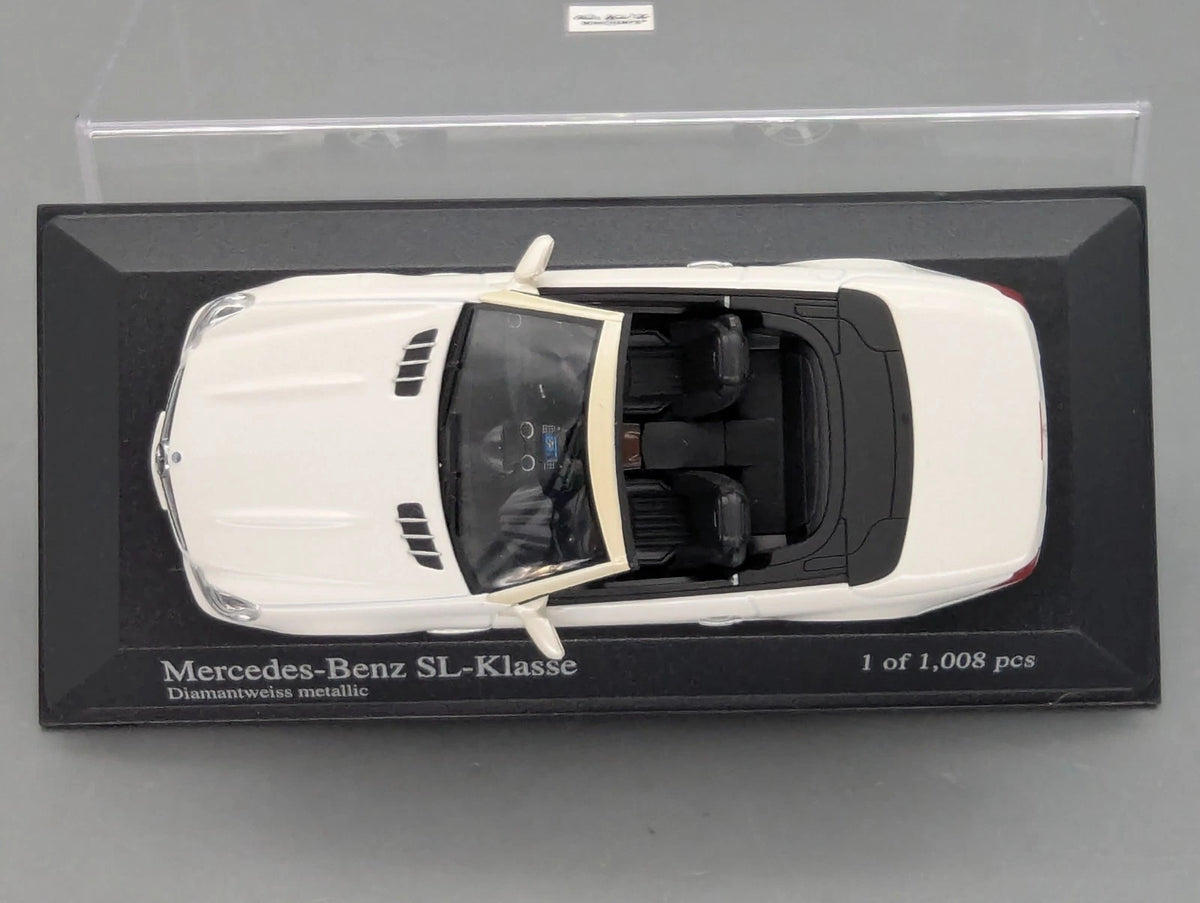 Modellautos 1:43 Minichamps Mercedes Benz SL Klasse 2008 R230 Diamantweiss OVP