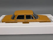 Modellautos 1:18 Minichamps Alfa Romeo Giulia 1300 Super 1970 Ocker Ochre OVP