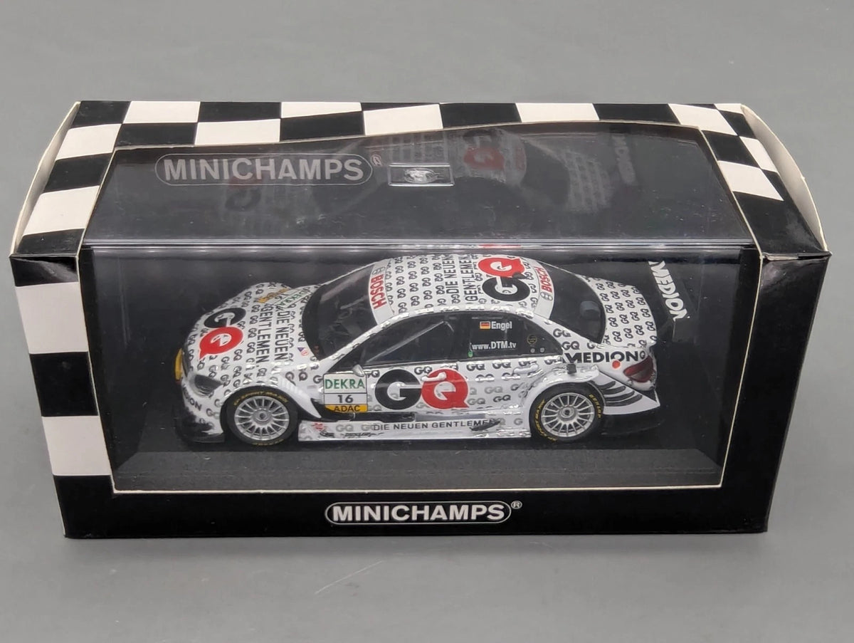 Modellautos 1:43 Minichamps Mercedes Benz C-Class DTM 2009 #16 Engel OVP