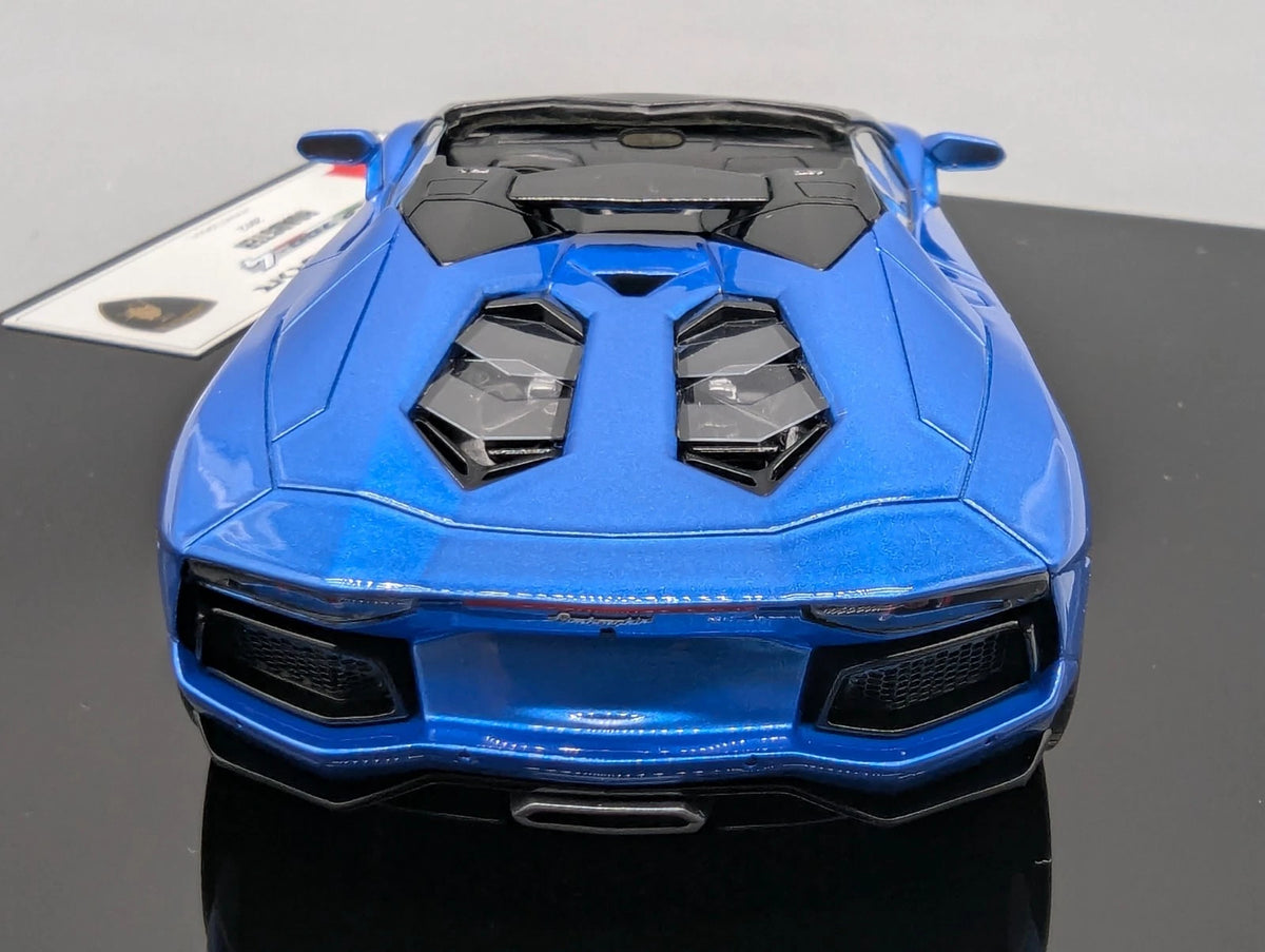 Eidolon Make Up 1:43 Lamborghini Aventador LP700-4 Roadster 2012 Engine Set OVP