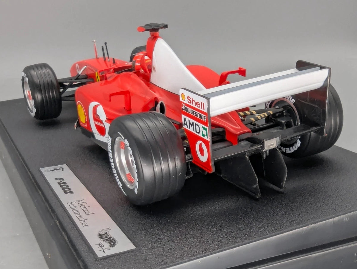 Modellautos 1:18 Hot Wheels Racing 54626 Ferrari F2002 #1 M. Schumacher OVP