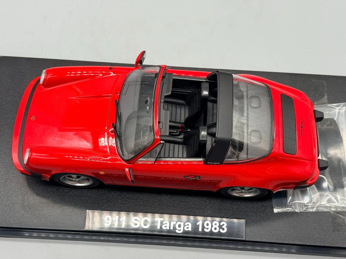 Modellautos 1:18 KK-Scale Porsche 911 SC Targa 1983 mit OVP