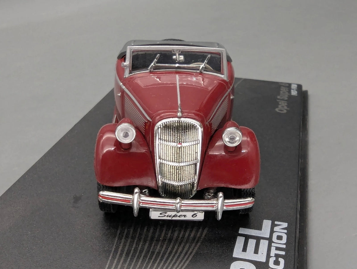 Modellautos 1:43 Ixo für Eaglemoss Opel Collection Super 6 mit Vitrine