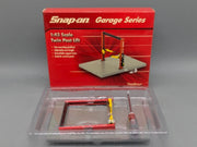 Modellautos 1:43 Snap-on TrueScale Miniatures 08001 Hebebühne Lift mit OVP #2