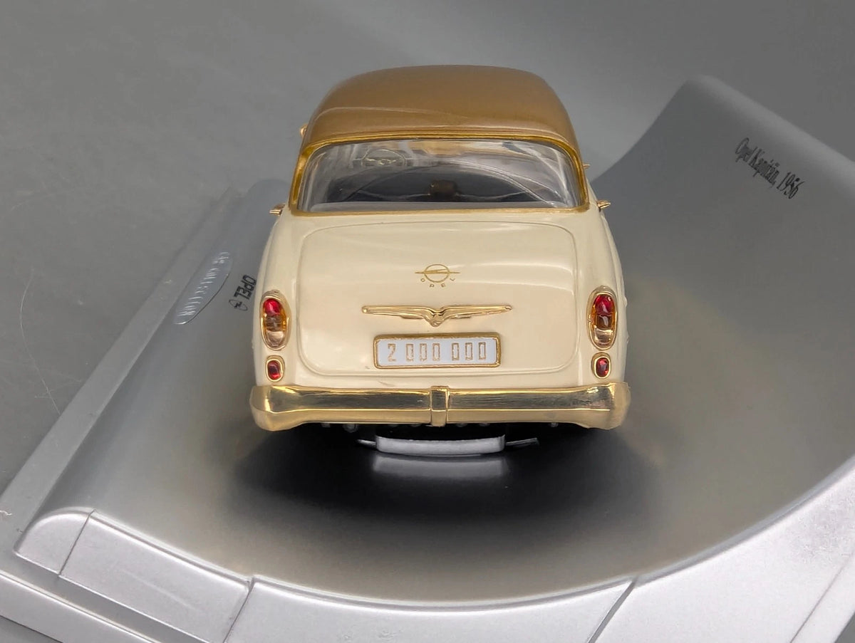 Modellautos 1:43 Ixo PCT Opel Car Collection 2-Mio. Opel Kapitän 1956 Dealer OVP