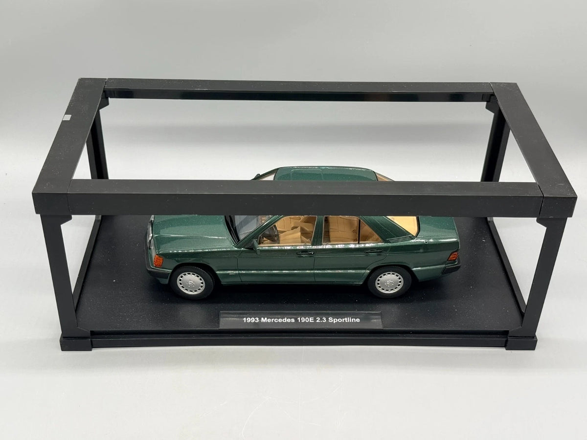 Modellautos 1:18 Triple9 Mercedes-Benz 190E 2.3 Sportline mit OVP