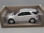 Modellautos 1:18 Minichamps Mercedes-Benz M-Klasse Iridium Silber mit Dealer OVP