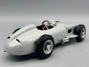 Modellautos 1:18 Werk83 Mercedes-Benz W196 Formula 1 1955 Silber mit OVP