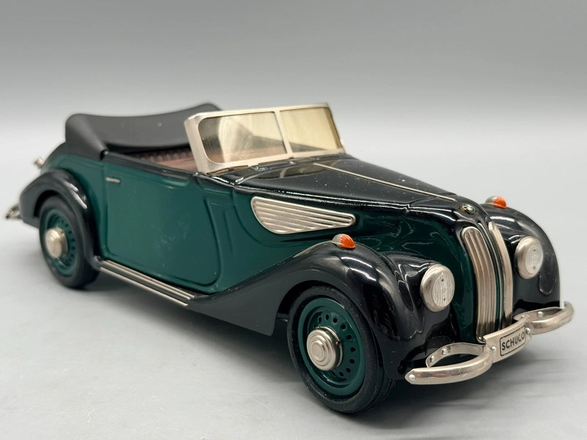 Modellautos 1:18 Schuco BMW 327 Classic Schwarz Grün mit OVP