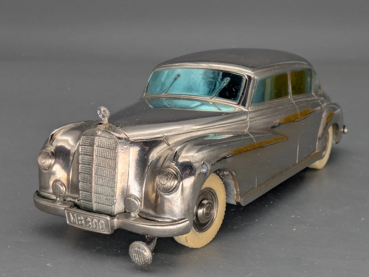 Modellautos ca. 1:43  Prämeta Köln Mercedes Benz 300 Chrom mit Schlüssel und OVP