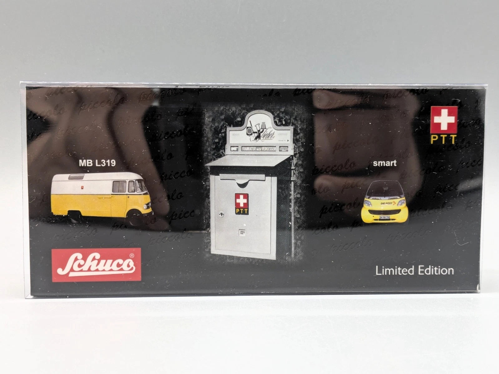 Modellautos 1:90 Schuco Piccolo Set "PTT" mit Mercedes-Benz L319 und Smart OVP
