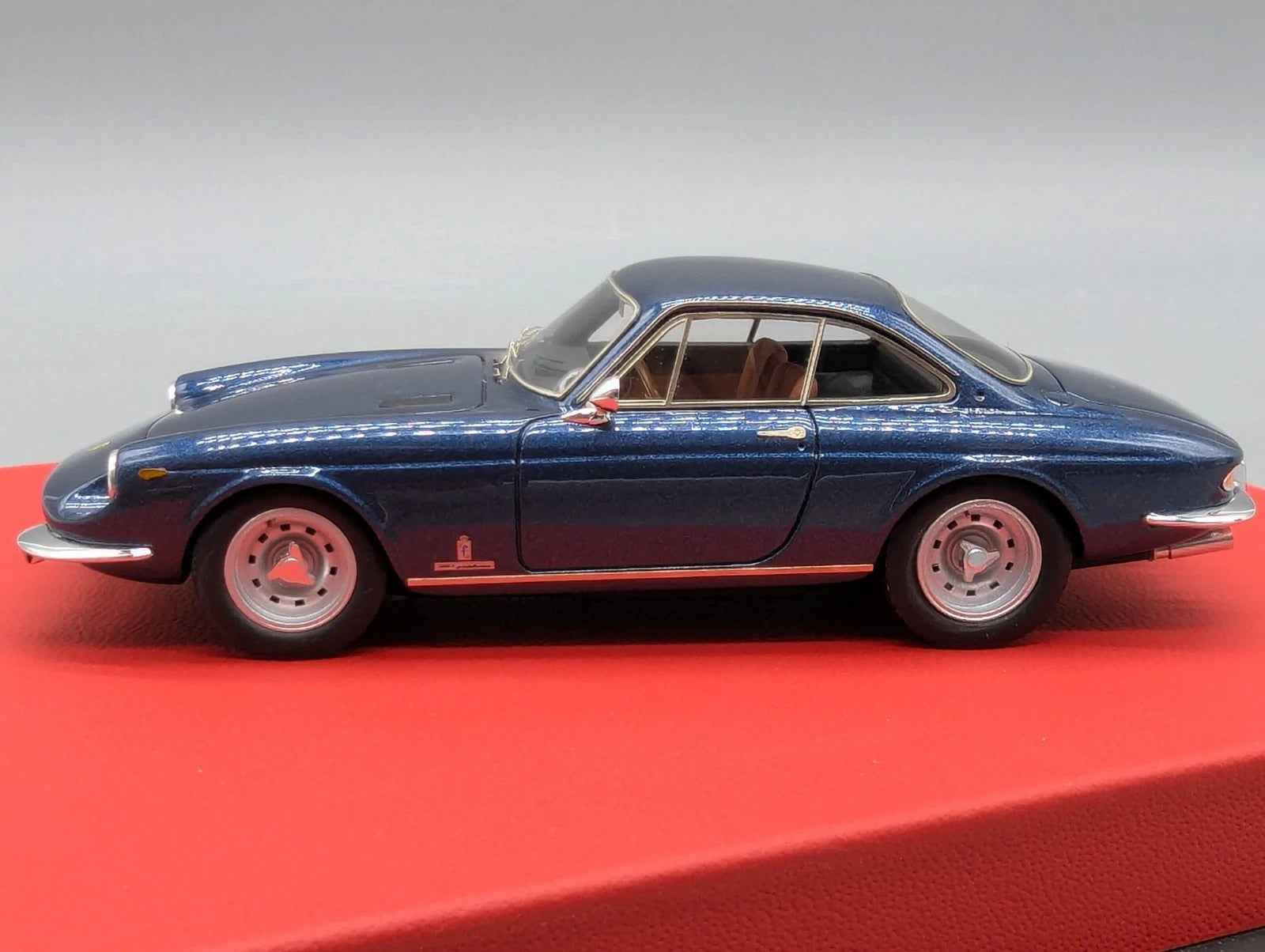 Modellautos 1:43 BBR Ferrari 330 GTC 1969 Version 2016 S/N 12105 Ltd 01/03 OVP