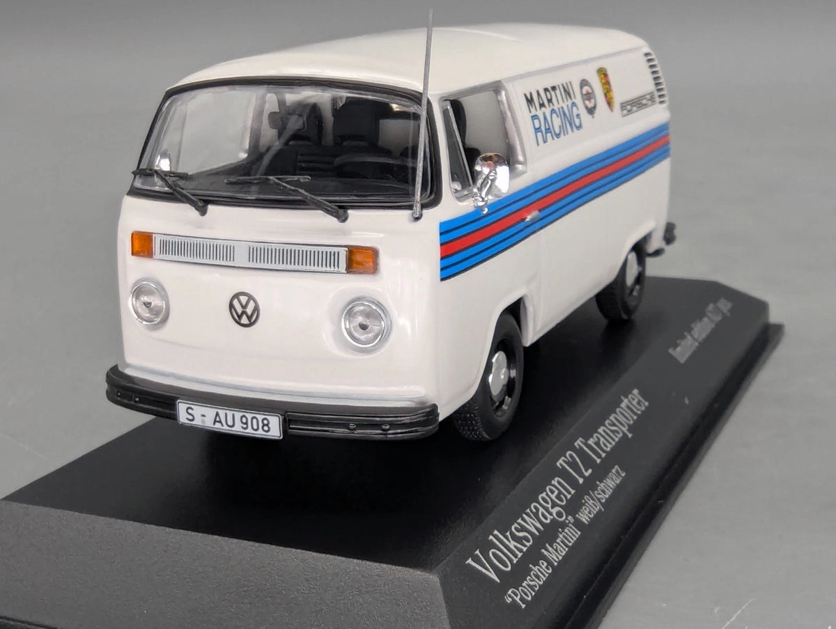 Modellautos 1:43 Minichamps Volkswagen VW T2 Transporter '72 Porsche Martini OVP