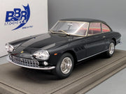 Modellautos 1:18 BBR Ferrari 330 GT 2+2 Limitiert 1/32 Lederplatte Vitrine OVP