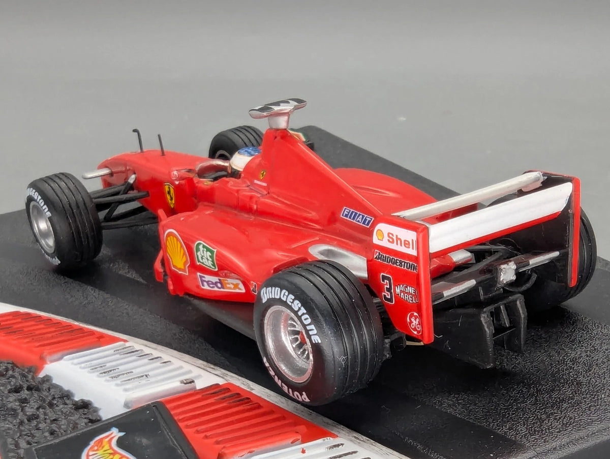 Modellautos 1:43 Hot Wheels Racing Ferrari F399 1999 #3 Schumacher mit OVP