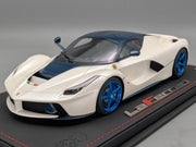 Modellautos 1:18 BBR Ferrari LaFerrari Italian White Ltd 12/20 mit Vitrine OVP
