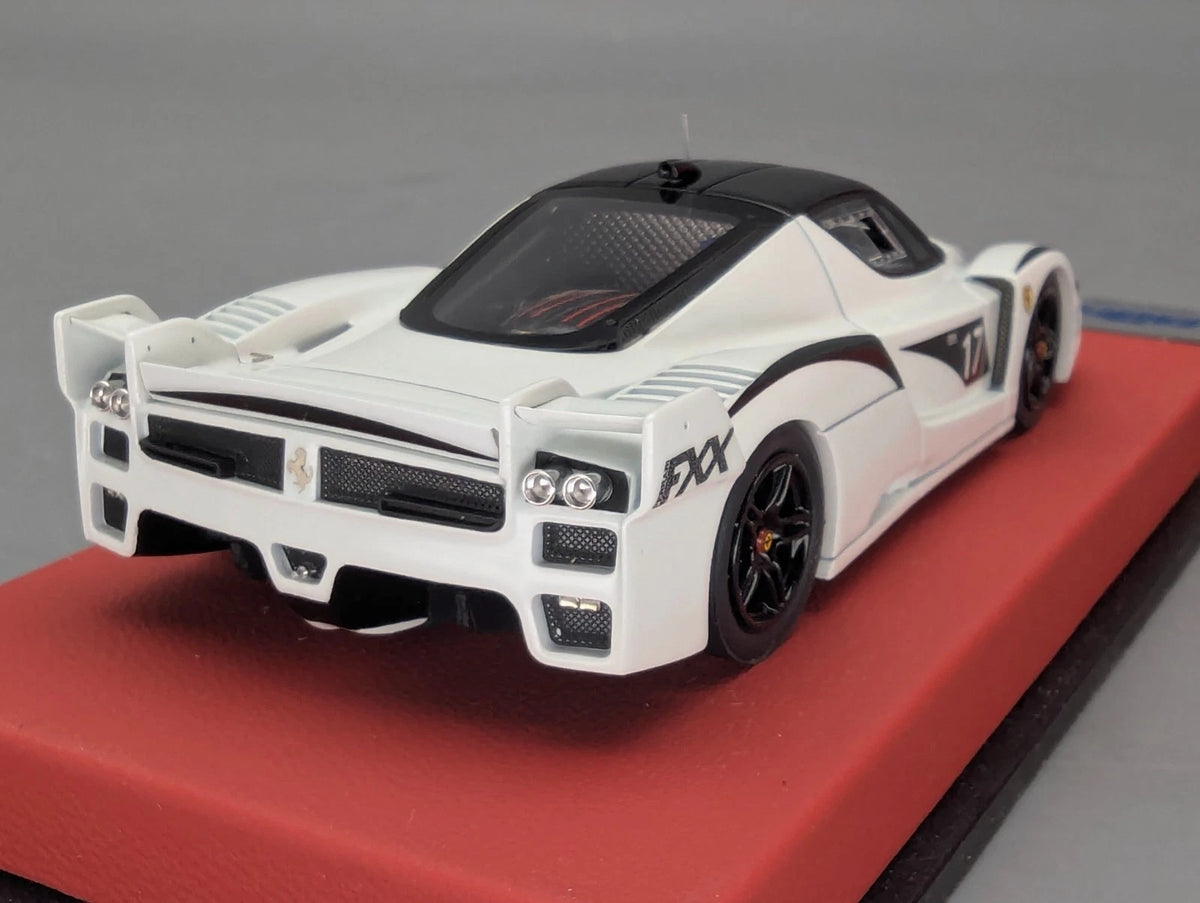 Modellautos 1:43 BBR CALSITO Ferrari FXX Evoluzione #17 Weiß 25/25 OVP