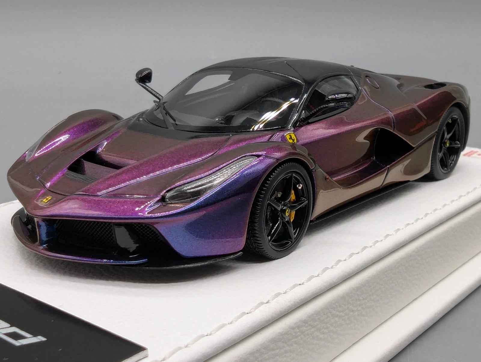 Modellautos 1:43 BBR Executive CALSITO Ferrari LaFerrari Chameleon 23/35 OVP