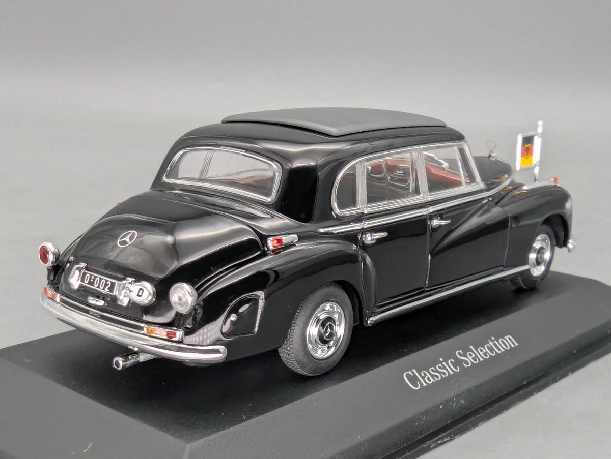 Modellautos 1:43 Minichamps Mercedes Benz 300 b Konrad Adenauer mit Dealer OVP
