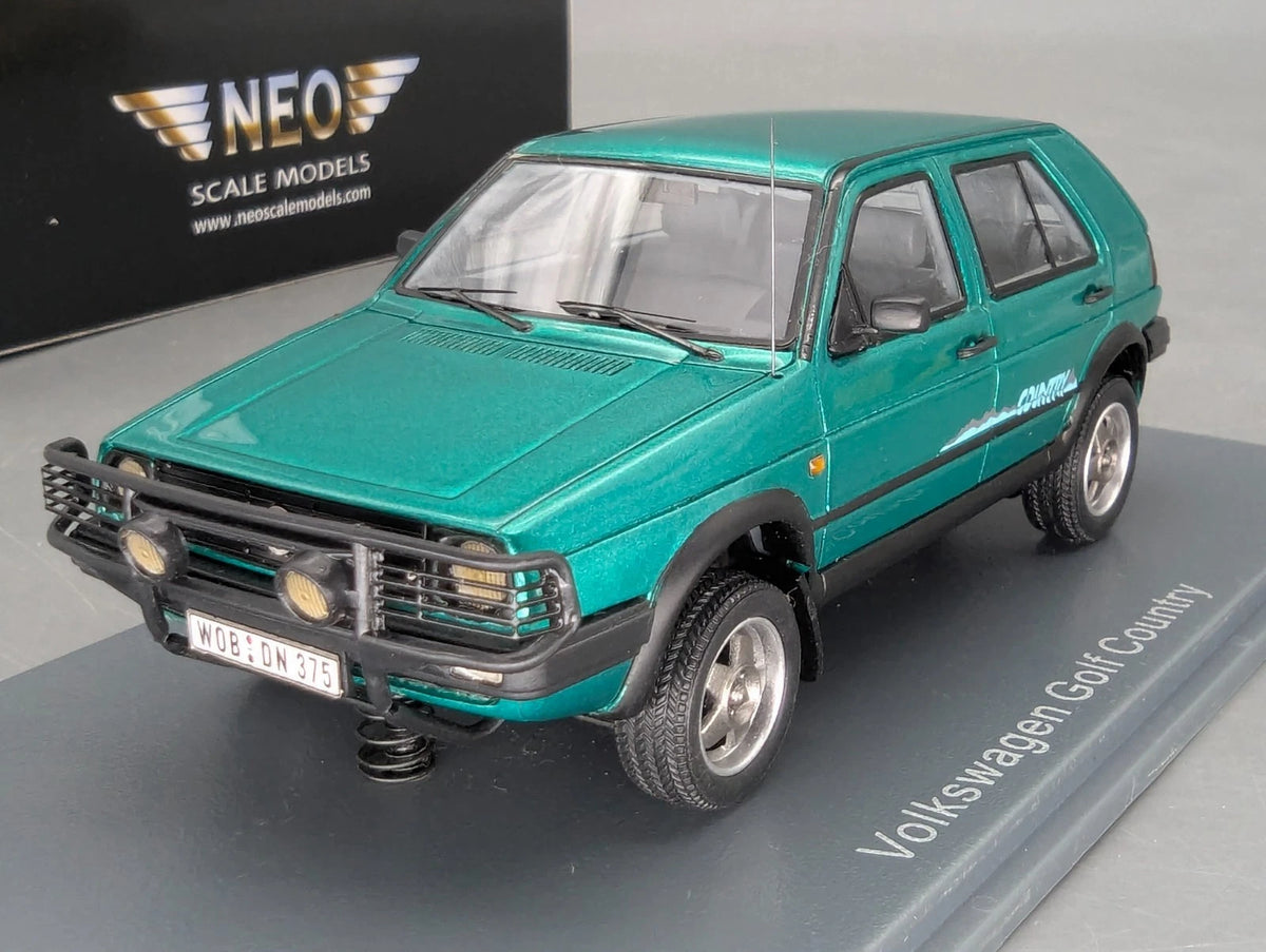 Modellautos 1:43 Neo Scale Models 43753 Volkswagen VW Golf Country Grün mit OVP