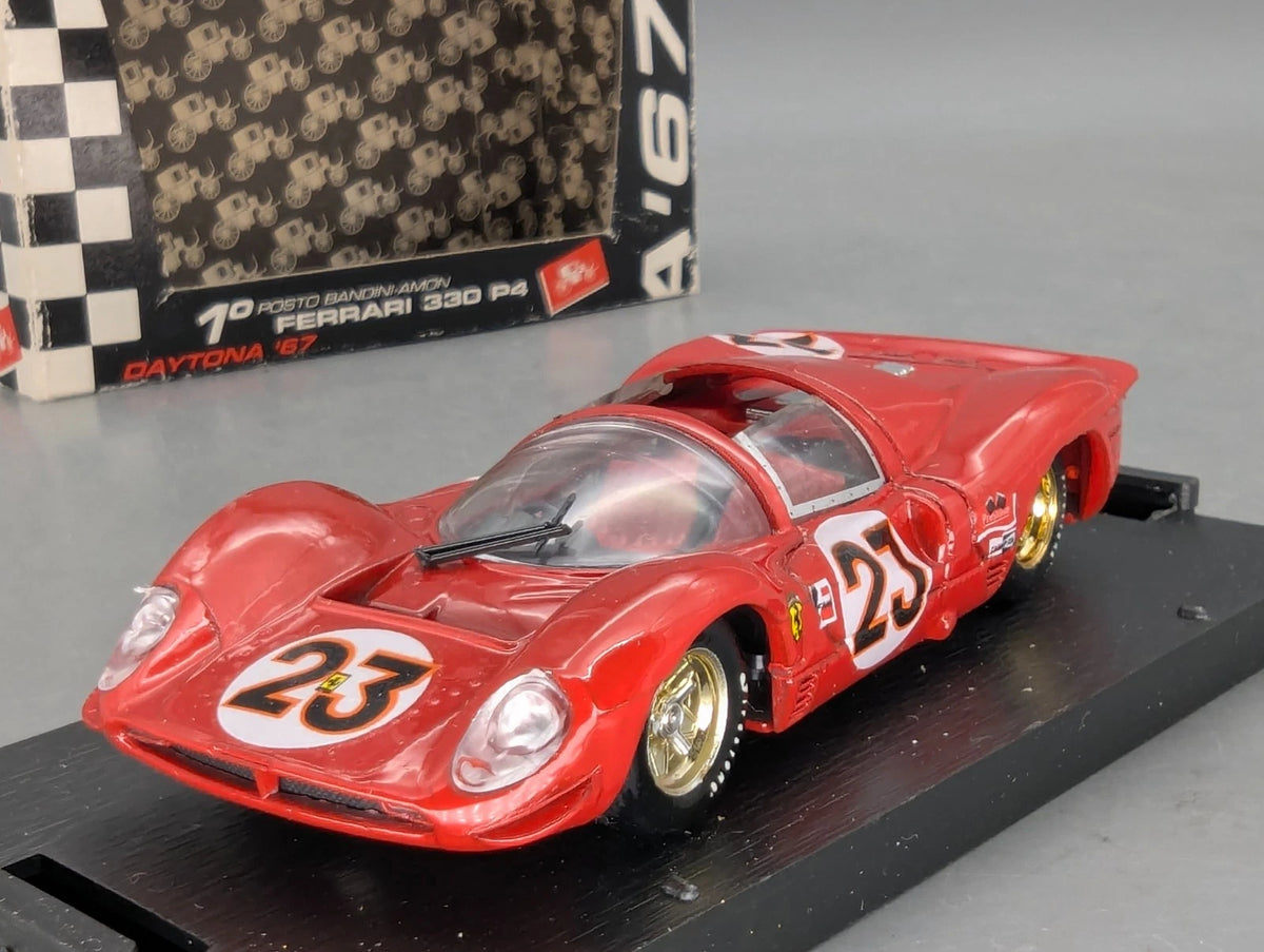 Modellautos 1:43 Brumm Ferrari 330 P4 Spyder WINNER Daytona 1967 #23 mit OVP