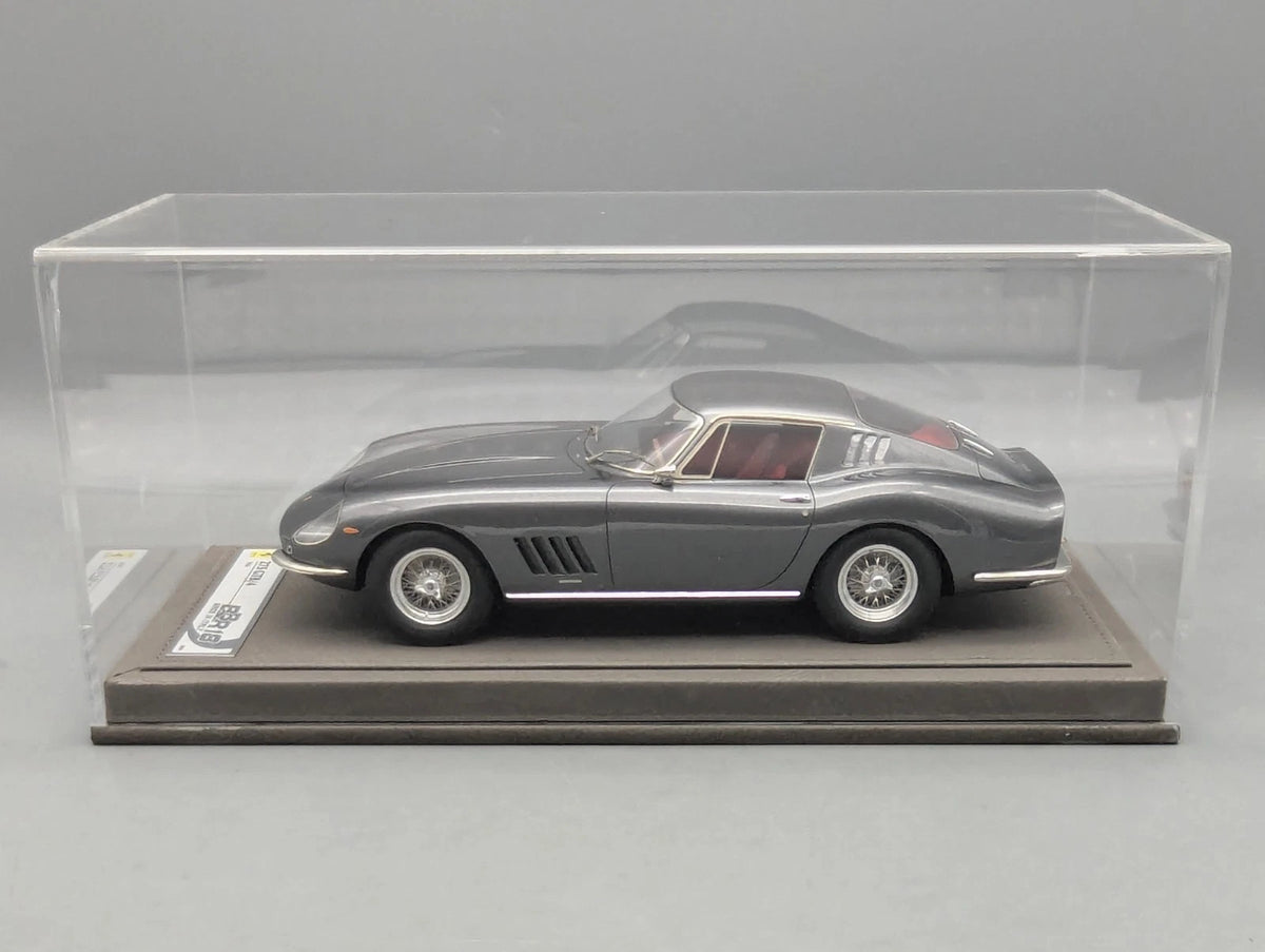 Modellautos 1:18 BBR Ferrari 275 GTB/4 1966 Grigio Met 08/36 mit Vitrine und OVP