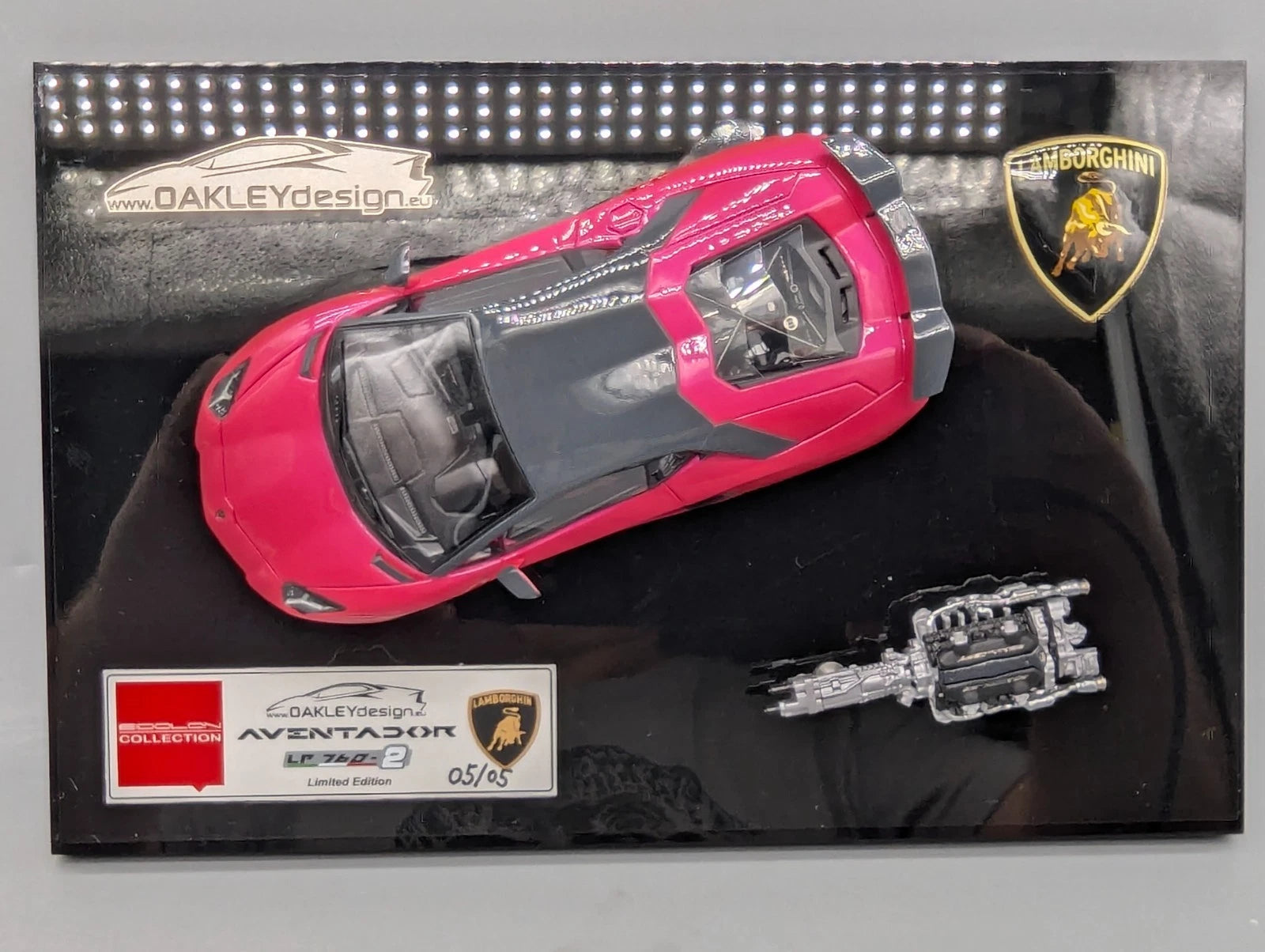 Eidolon Make Up 1:43 Lamborghini Aventador LP760-2 Engine Set Oakley 05/05 OVP
