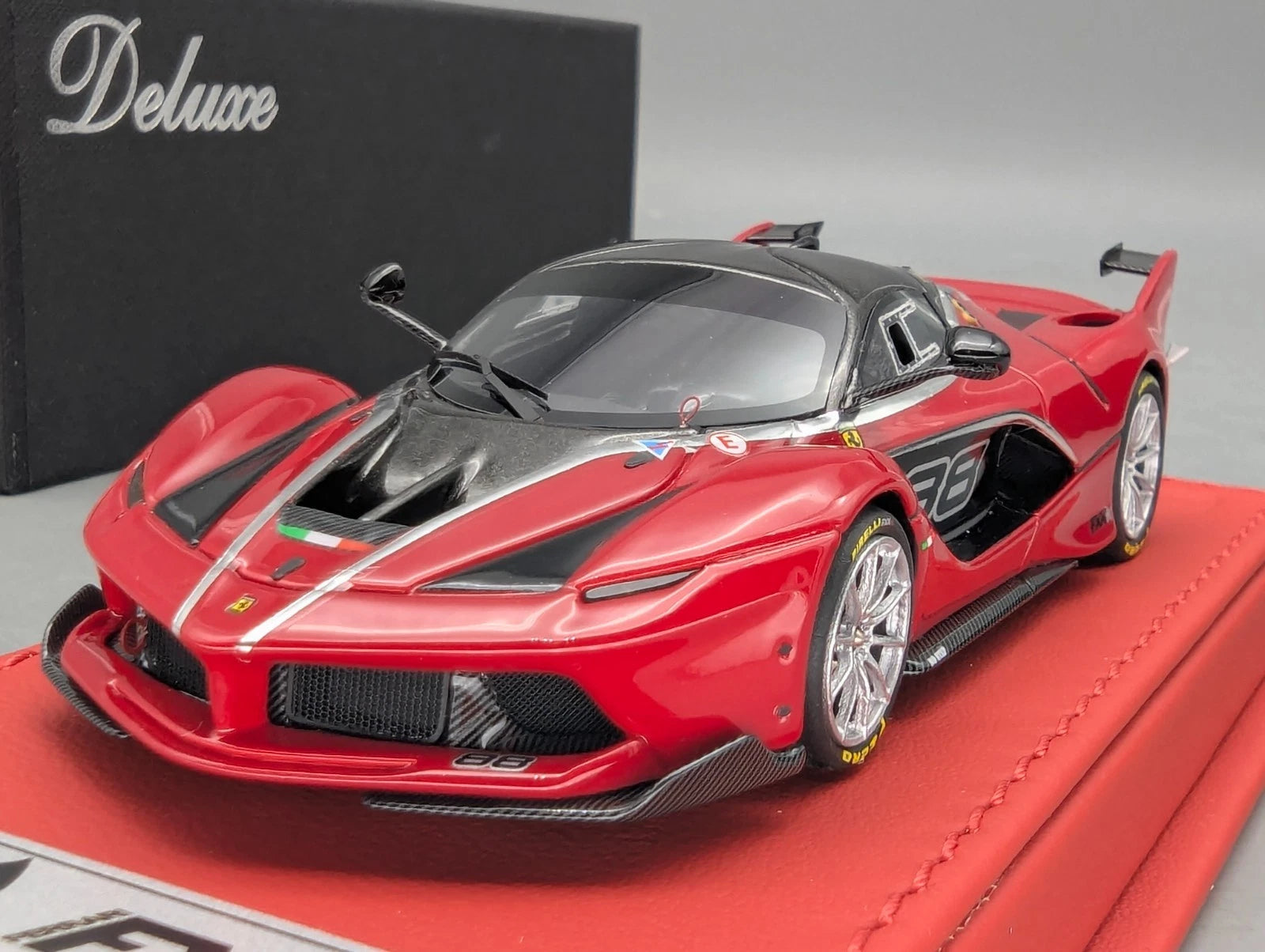 Modellautos 1:43 BBR Deluxe Ferrari FXX-K TRS Silver Stripe Ltd 03/10 OVP