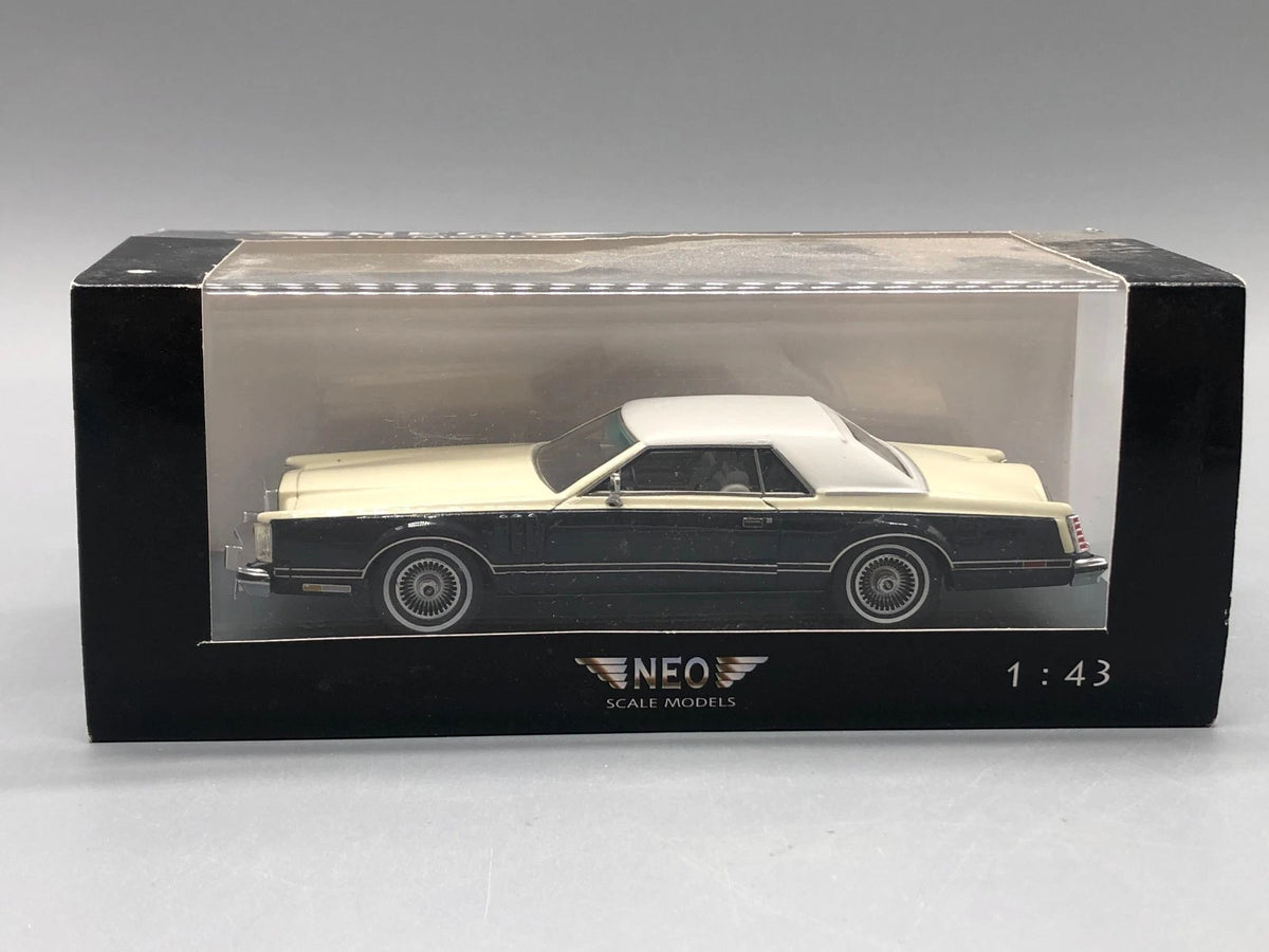 Modellautos 1:43 Neo Scale Models Lincoln Continental Mark V mit OVP