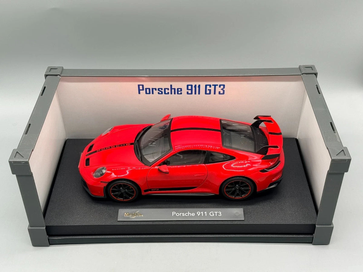 Modellautos 1:18 Maisto Porsche 911 GT3 Rot mit OVP