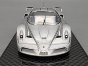 Modellautos 1:43 MR Ferrari FXX mit Open Door Funktion 55/100 Silber mit OVP