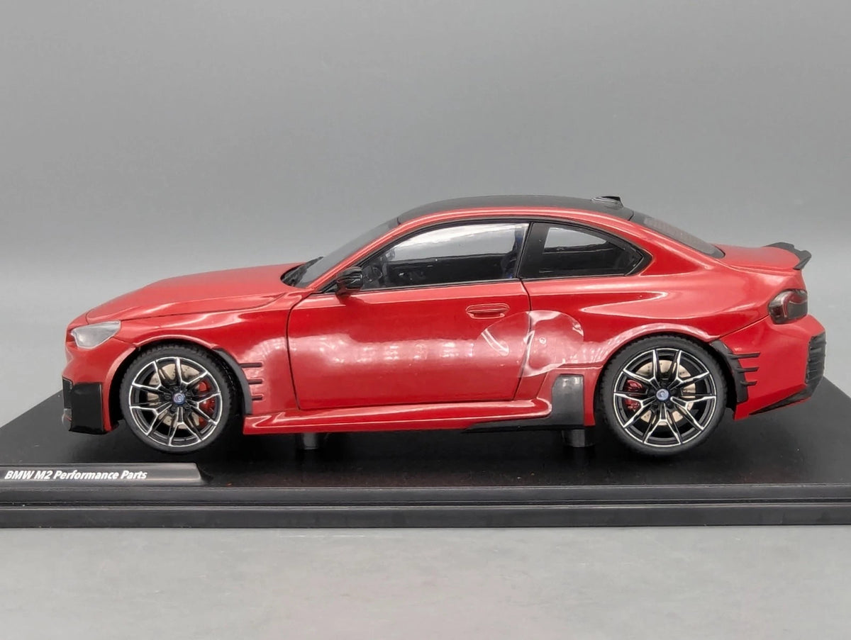 Modellautos 1:18 Solido BMW M2 Performance Parts Rot mit OVP
