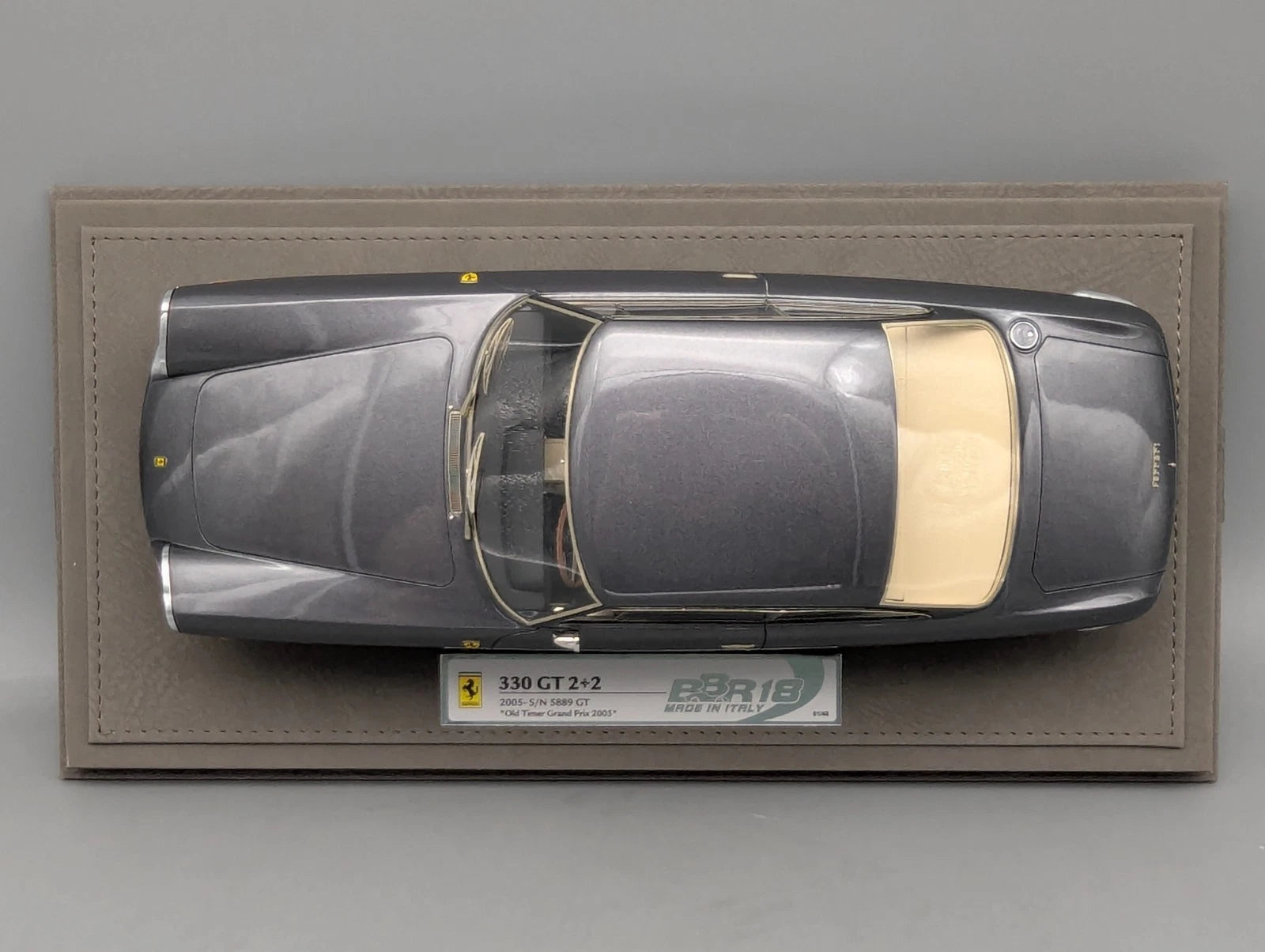 Modellautos 1:18 BBR Ferrari 330 GT 2+2 Limitiert 1/48 Lederplatte Vitrine OVP