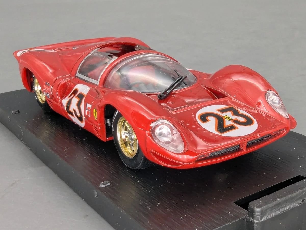 Modellautos 1:43 Brumm Ferrari 330 P4 Spyder WINNER Daytona 1967 #23 mit OVP
