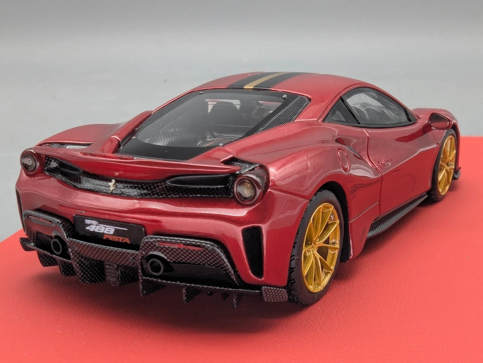 Modellautos 1:43 BBR Ferrari 488 Pista RHD 2020 Romans Inter. 2021 01/05 mit OVP