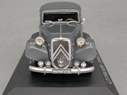 Modellautos 1:43 Atlas Citroen Traction Avant 15-Six mit OVP