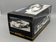 Modellautos 1:18 AUTOart Millenium 86496 Chaparral 2 Sport Race 1965 #66 mit OVP