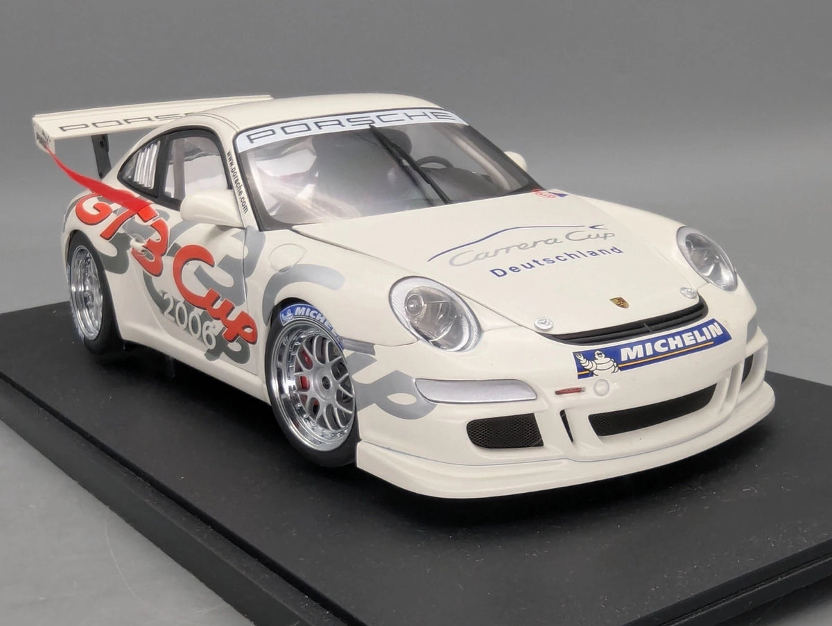 Modellautos 1:18 Autoart 80681 Porsche 911 (997) GT3 Promo Cup 2006 mit OVP