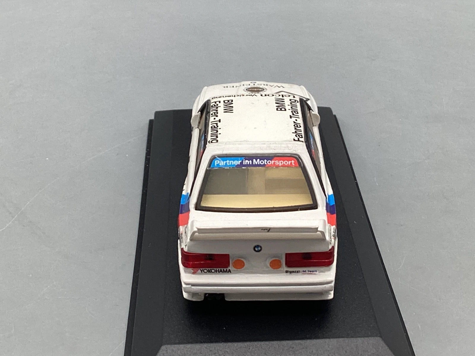 Modellautos 1:43 Minichamps BMW M3 E30 Sport DTM 1990 Laffite #10 mit OVP
