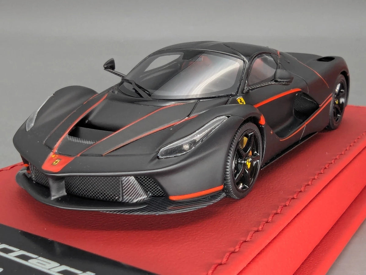 Modellautos 1:43 BBR Deluxe Calsito Ferrari LaFerrari Black Matt Ltd 10/28 OVP