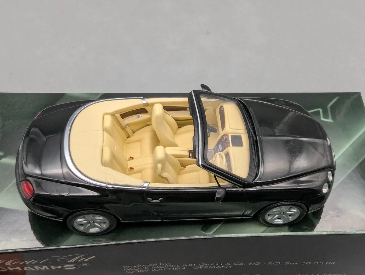 Modellautos 1:43 Minichamps Bentley Continental GTC 2006 Schwarz mit OVP