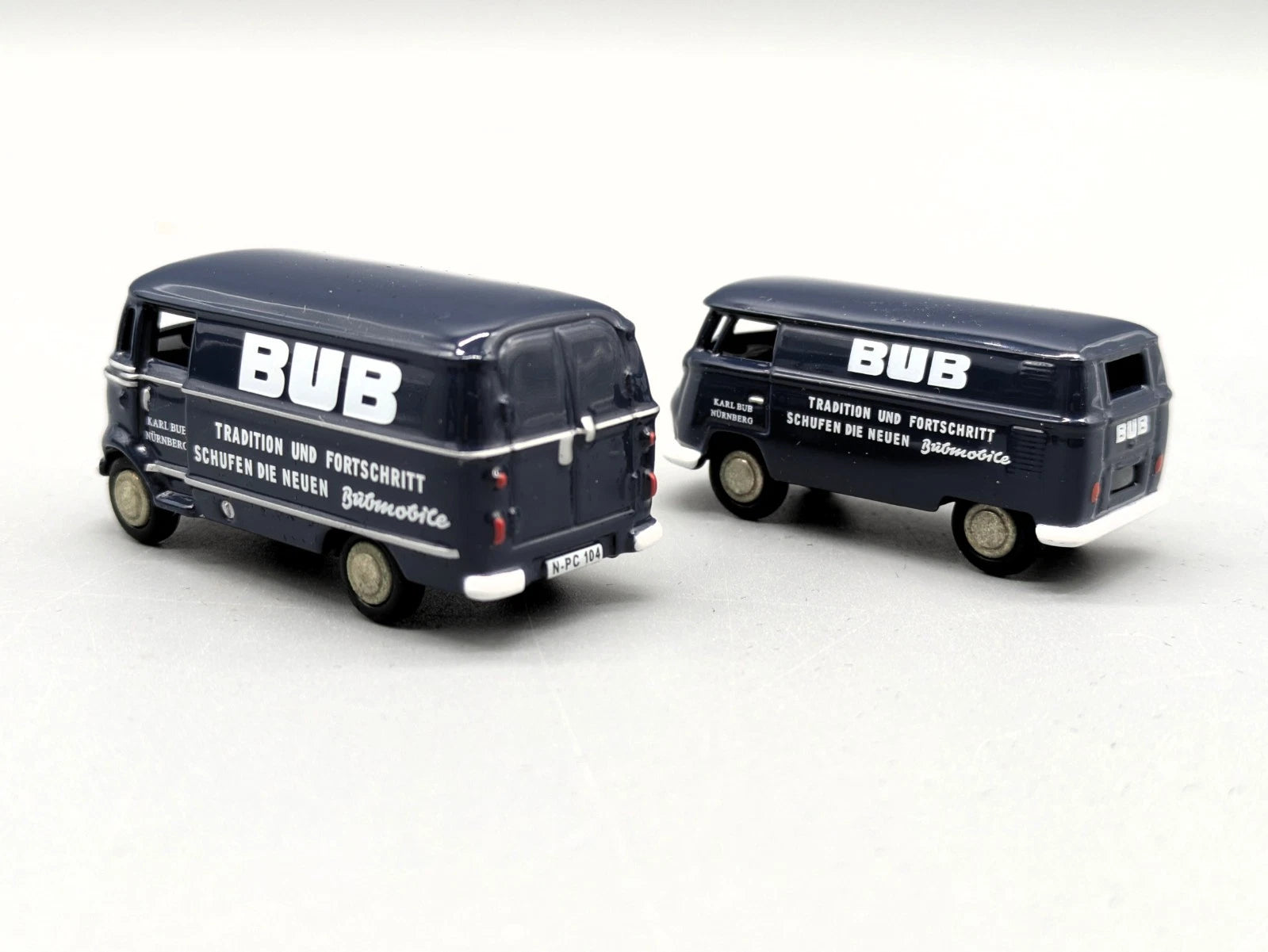 Modellautos 1:87 Premium ClassiXXs Bubmobile Jahresedition 2003 mit OVP