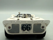 Modellautos 1:18 AUTOart Millennium Chaparral 2 #66 mit OVP