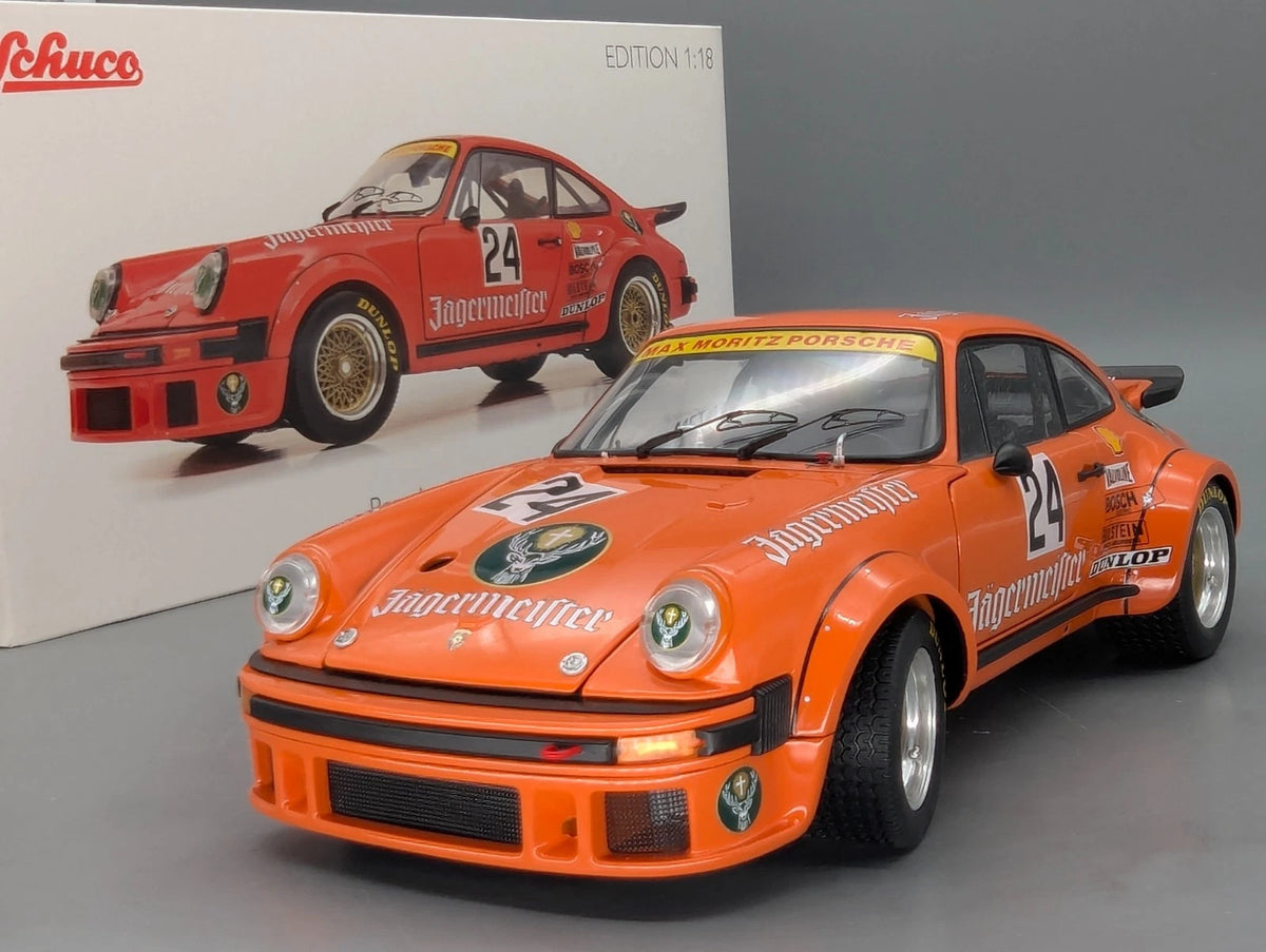 Modellautos 1:18 Schuco Porsche 934 RSR Jägermeister Max und Moritz #24 mit OVP