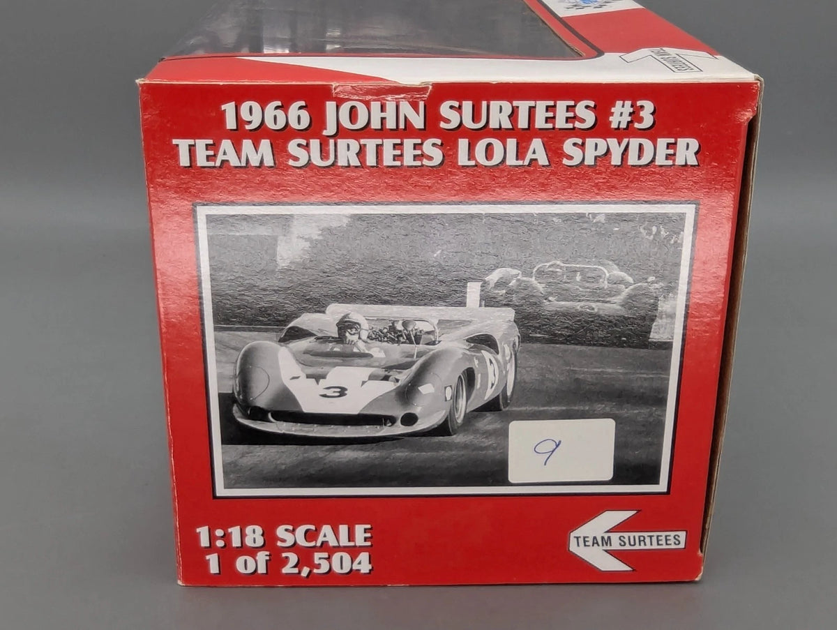 Modellautos 1:18 GMP Lola Spyder 1966 Team Surtees #3 John Surtees mit OPV