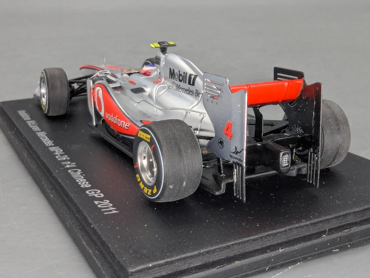 Modellautos 1:43 Spark S3023 McLaren Mercedes MP4-26 China GP 2011 #4 Button OVP