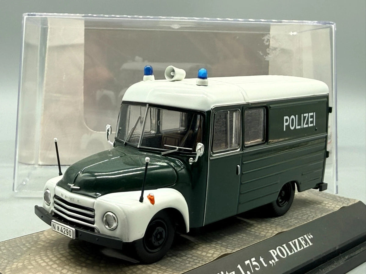 Modellautos 1:43 Premium ClassiXXs Blitz 1,75t Polizei mit OVP